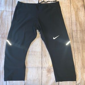 Nike Black Dri-Fit Capri bottoms